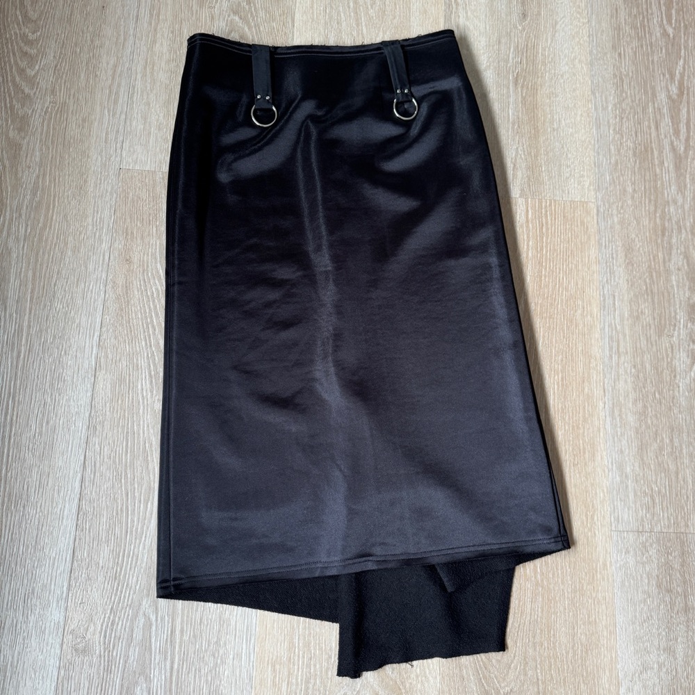 Chic Black Midi Skirt